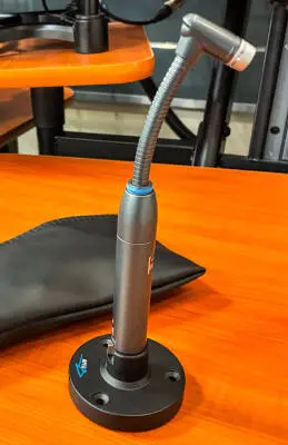 Shure - Beta 98AMP/C Mini Cardioid Condenser Microphone with A75M Microphone Mount 2